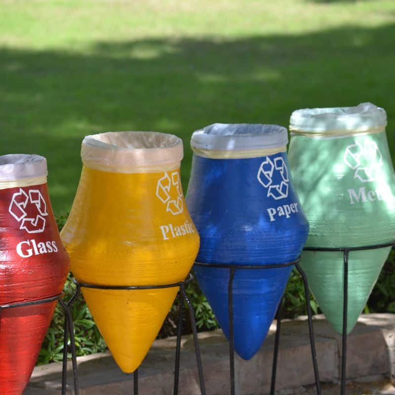 cubos para reciclar